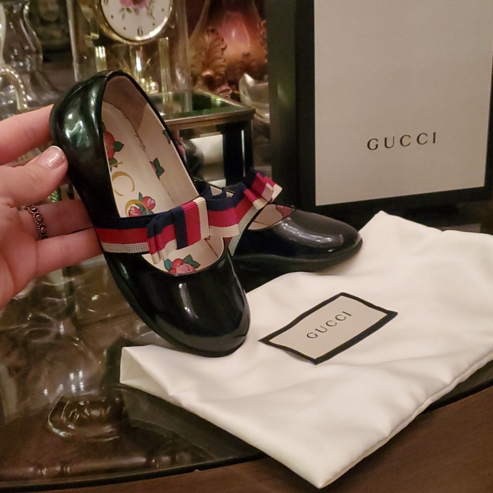 Gucci  shoes
